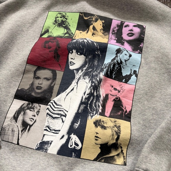 Taylor Swift The Eras Tour Quarter Zip Sweatshirt Grey Oversized Women's XS - Picture 5 of 5